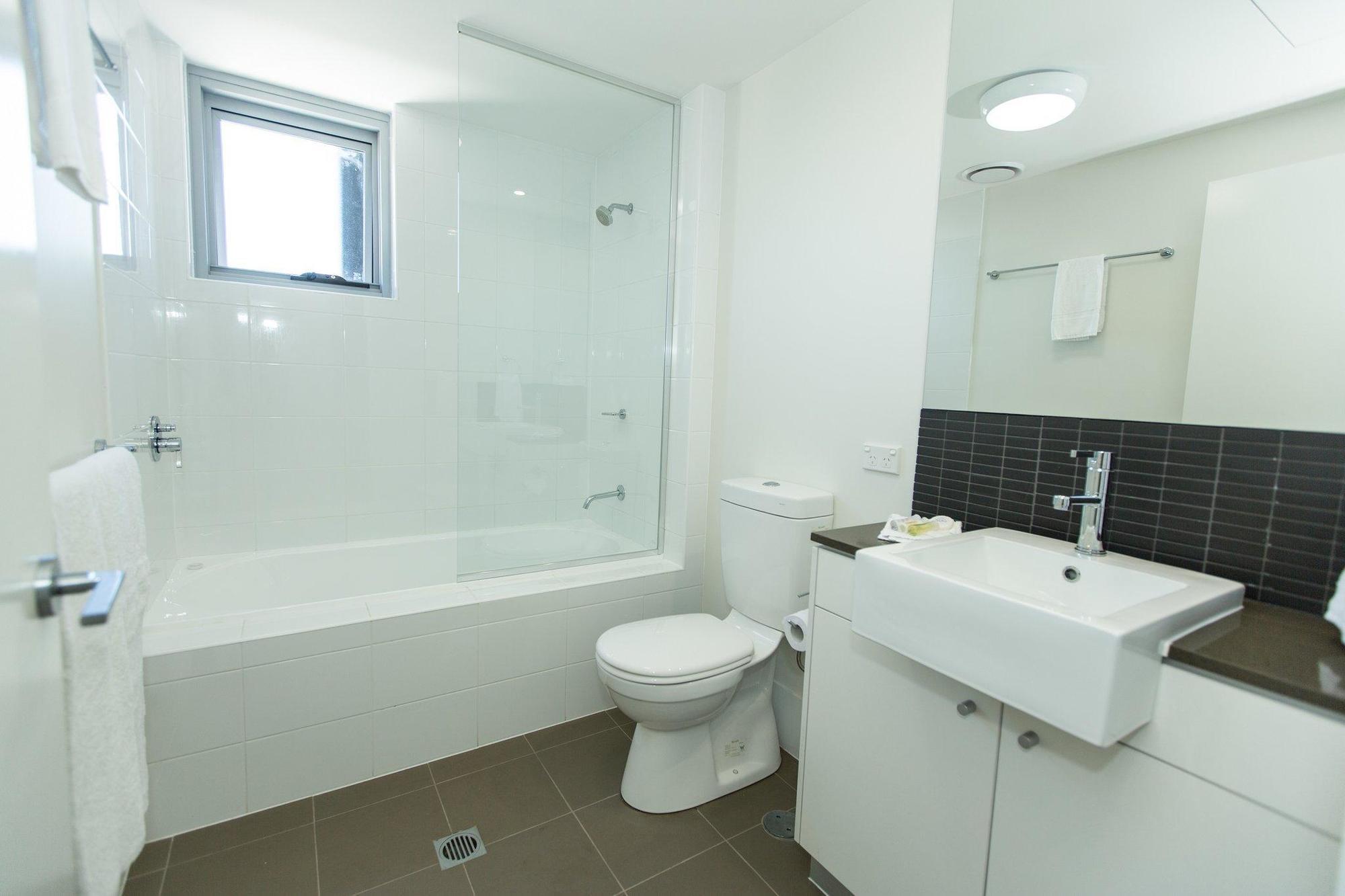 Curtis Central Apartments Official Gladstone Kültér fotó